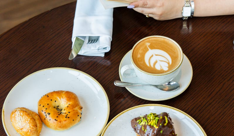 middle-east-holidays/abu-dhabi/rixos-marina-abu-dhabi-hotel-the- bakery-club